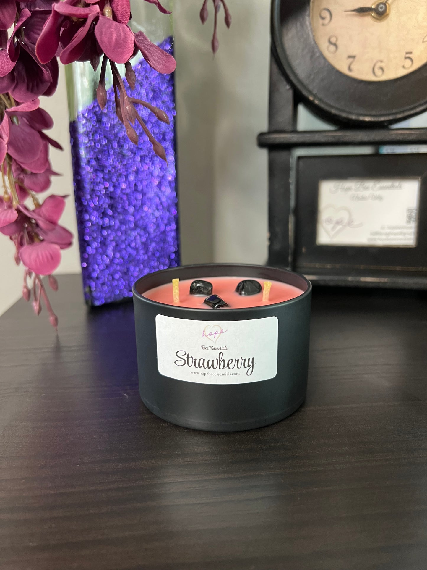 Beeswax Candle-Strawberry Scent