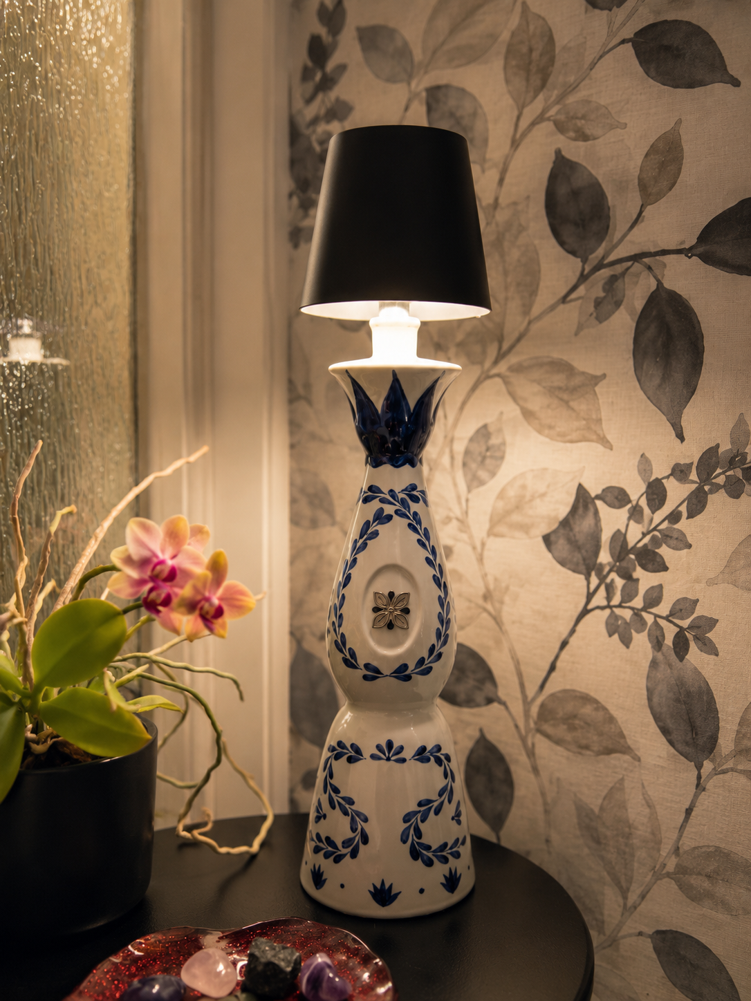 Luxury Clase Azul 750ml Bottle Lamp – Black Edition