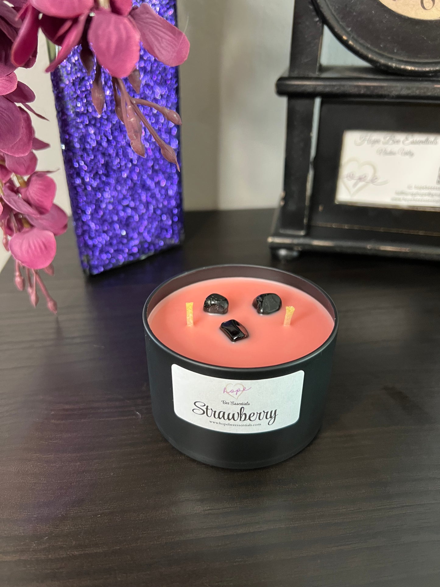 Beeswax Candle-Strawberry Scent